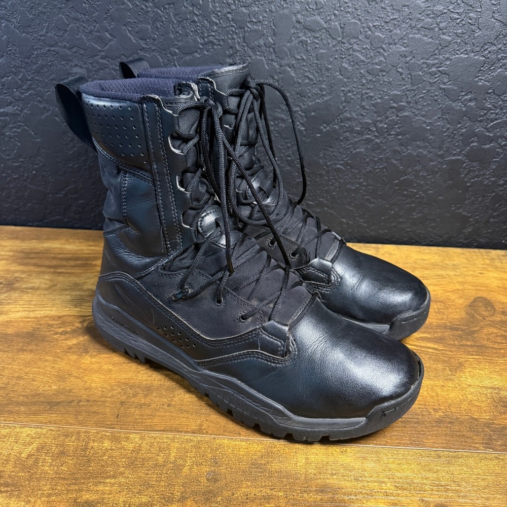 Nike SFB Gen 2 8" Leather AO7507-001 Black Tactical Boots Mens 9.5